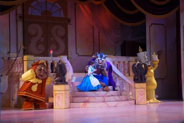 Descubra por que a D23 Disney chegou ao Brasil, o que representa para os fãs, como participar e os motivos do movimento global em 2025.